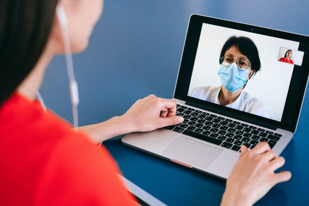 videoconferenza-distanziamento-sociale